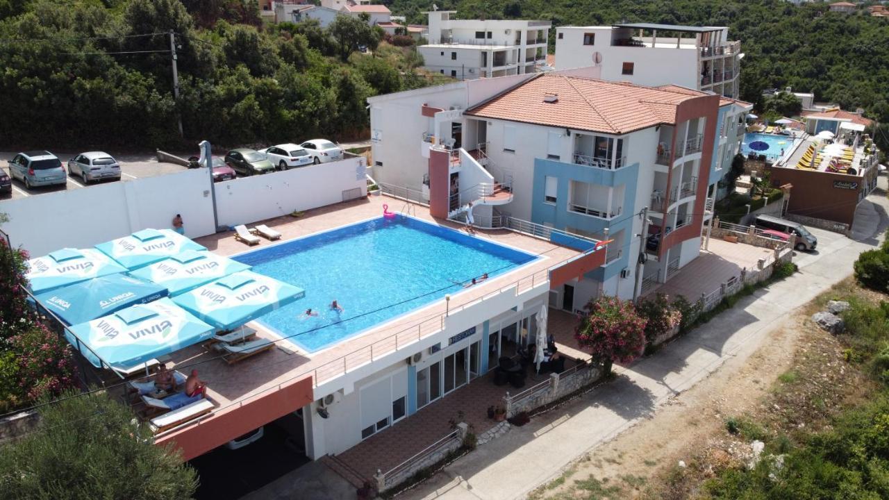 Apartments De Lara Утєха Екстер'єр фото