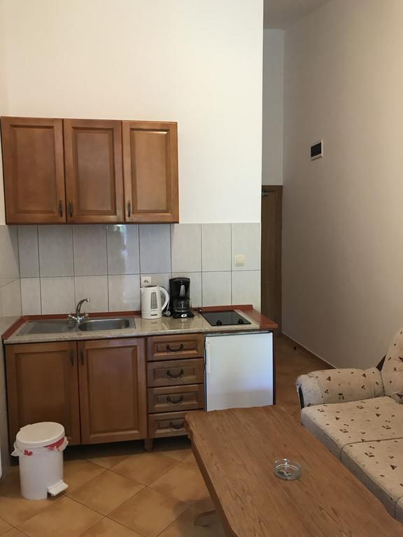 Apartments De Lara Утєха Екстер'єр фото