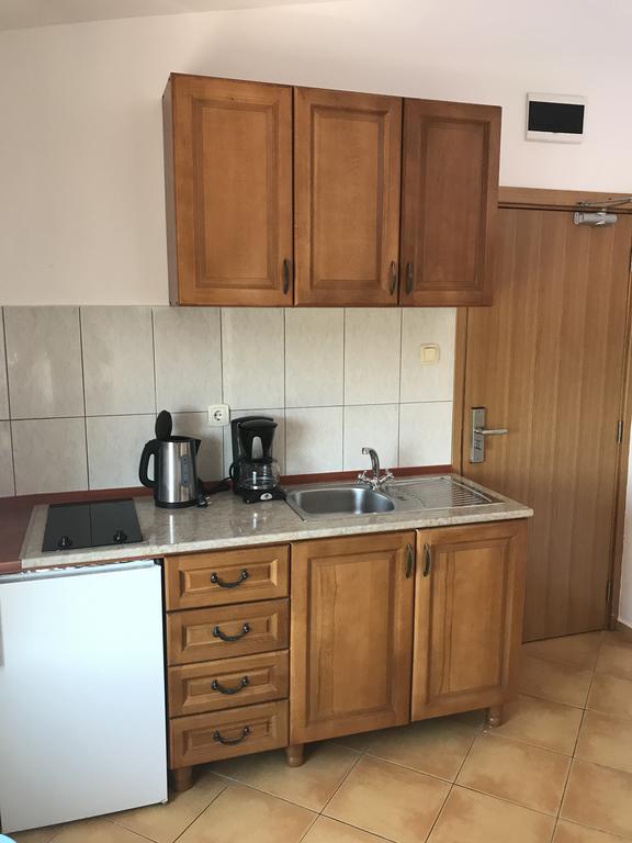 Apartments De Lara Утєха Екстер'єр фото